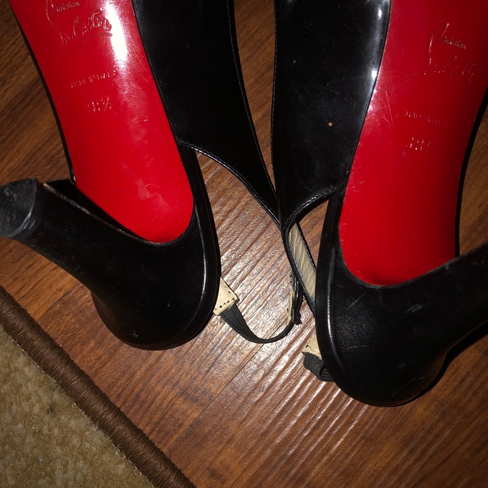 Christian Louboutin Shoes sz 38.5